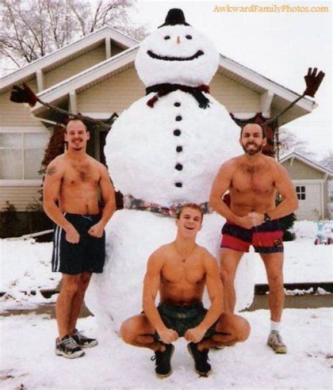 Funny Awkward Holiday Photographs 56 Pics