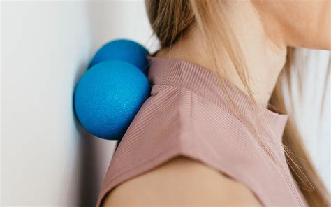 12 Best Self Massage Tools For Your Back Shoulders Neck London Evening Standard Evening