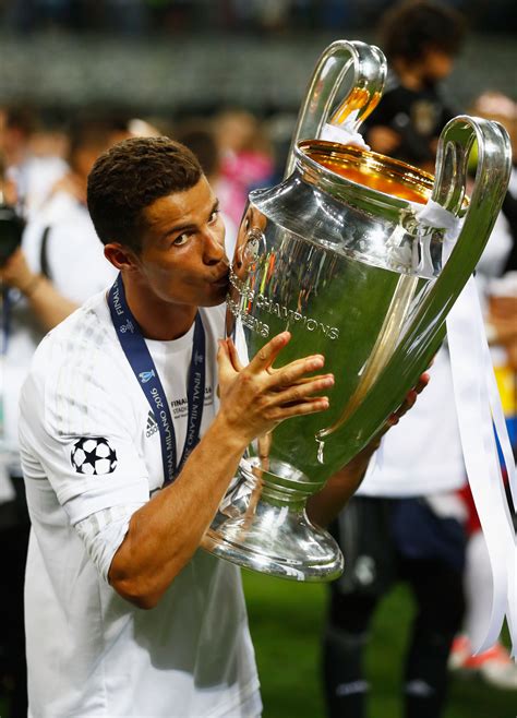 20 Top Photos From Cristiano Ronaldos Celebration After Scoring Pk To