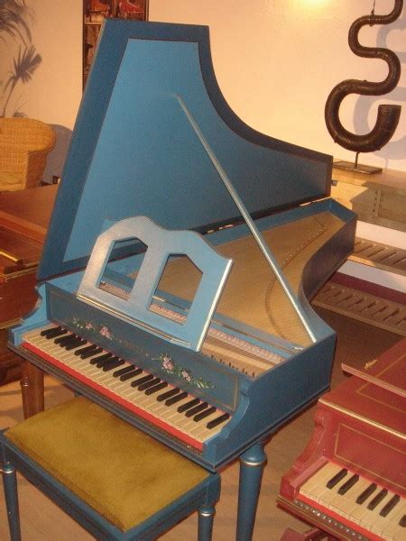 The harpsichord is an italian instrument designed in the 16th century as an improvement of a mostly unknown piano called eschequir. Bizzi Studio Harpsichord