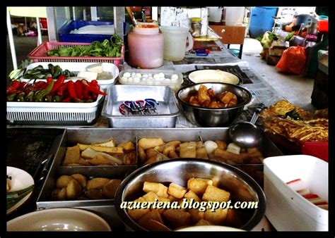 The fish paste is made from wolf herring and mackeral. AZUERIENA NORASH: JJCM - YONG TAU FOO KG PANDAN MARBELLESSS