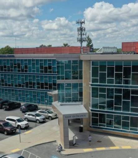 Dealmaker Newmark Completes 55m Sale Of Andover Medical Center Mba