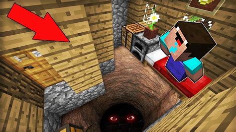 Minecraft Noob Vs Pro Noob Found A Scary Monster Under His House