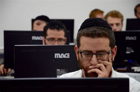 The Ultra Orthodox Jews Combining Tech And The Torah Bbc News