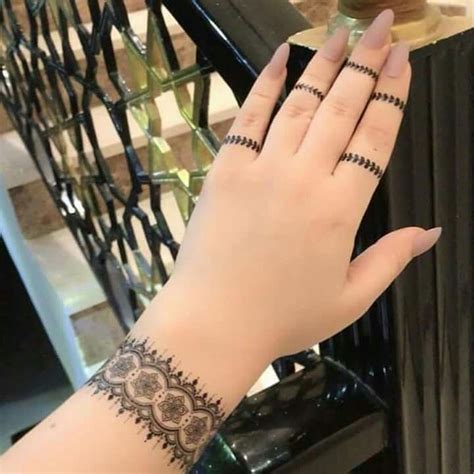 A lotus flower is one of the common henna designs since it implies purity, femininity, sensuality, grace, and creativity. Finger Ring Mehndi Tattoo Designs in 2020 | Latest henna ...