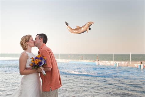 This Is The Most Joyful Wedding Photobomb Of All Time