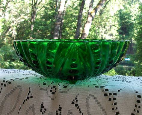 Vintage Emerald Green Glass Bowl With Swirl Designs On Three Etsy
