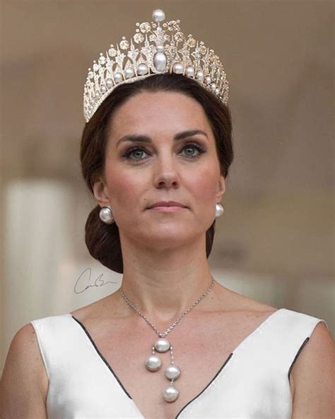 Pearl Necklace In Princess Kate Middleton Princess Kate Queen Kate