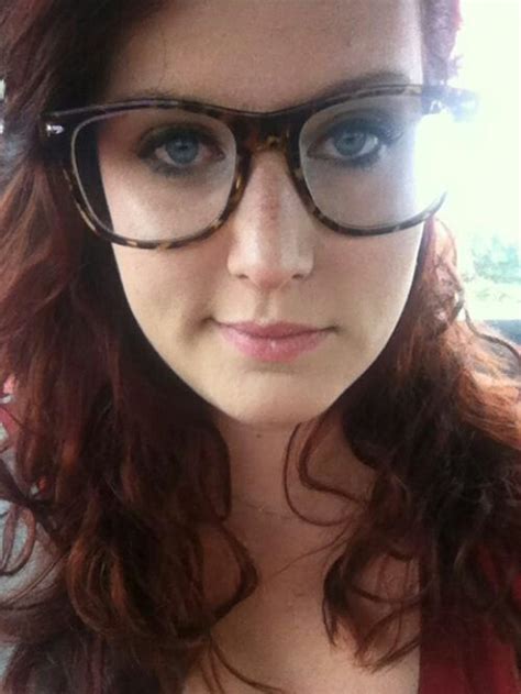 Pin By Thegalla On Pretty Nerds Glasses Eye Candy Cat Eye Glass
