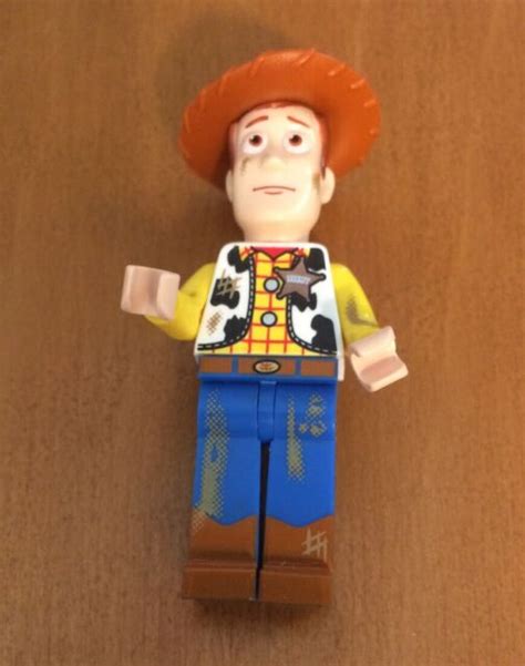 Lego Toy Story Minifigures 4 Soldiers 1 Clean Woody And 1 Dirty Woody