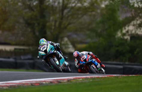 bsb oulton park results race 2 a late display of sup visordown