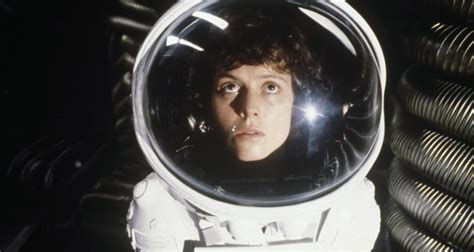 Sigourney Weaver Offers Update On Neill Blomkamps Alien Movie Says Itll Be Worth The Wait