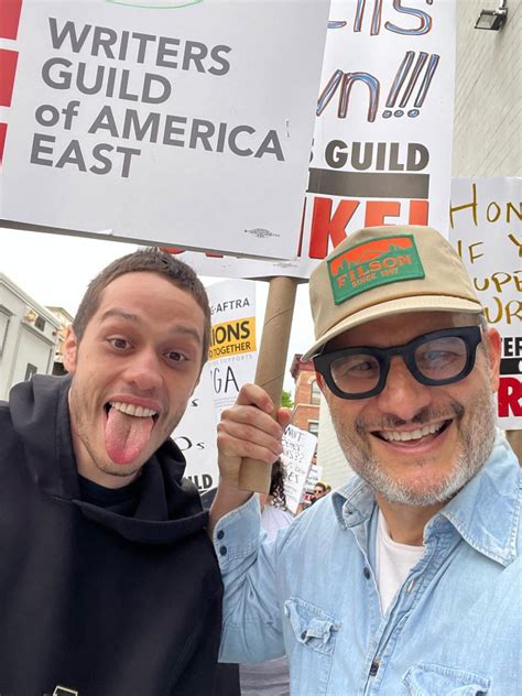 Watch Pete Davidson Pass Out Pizza To Writers At WGA Strike After His