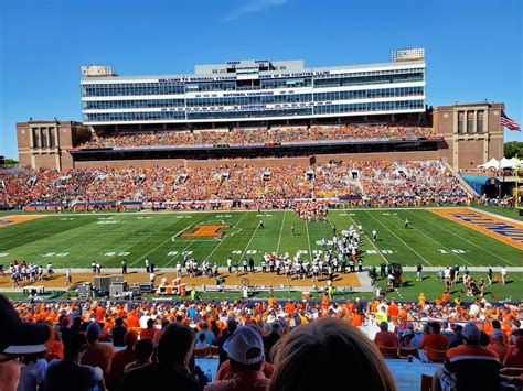 Memorial Stadium Facts Figures Pictures And More Of The Illinois