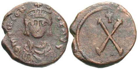 Byzantine Empire Tiberius Ii Constantine Æ Decanummium