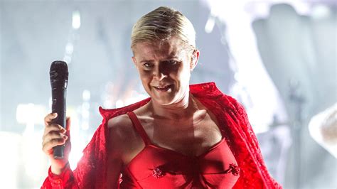 Robyn Announces First Local Concert In Eight Years