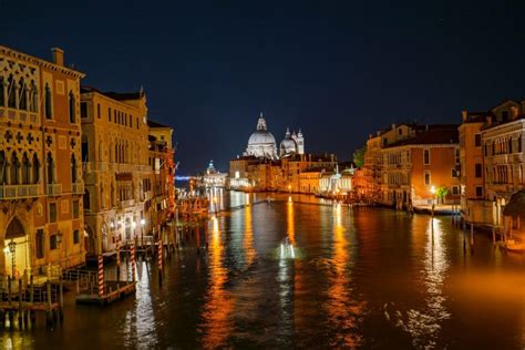 What To Do In Venice At Night 9 Fun Ideas Our Escape Clause