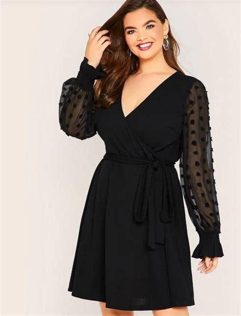 Sa coupe mettra vos rondeurs au chaud quel que soit où elles sont. Quelle robe grande taille tendance pour femme ronde