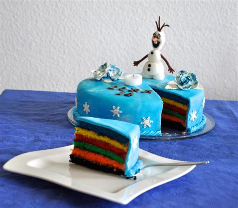 Dečije torte * rođendanske torte, torte frozen zaleđeno kraljevstvo, torte za devojčice. So eine kunterbunte Frozen-Torte, wie Christina sie uns ...