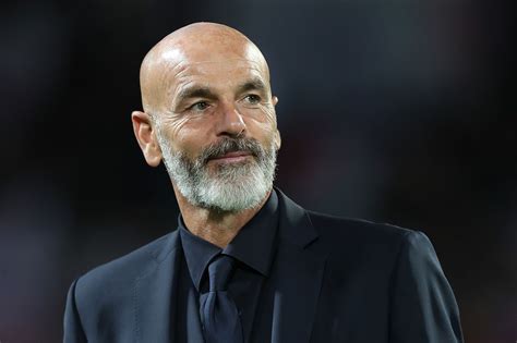 Stefano Pioli impone il pranzo in gruppo al Milan | Dissapore