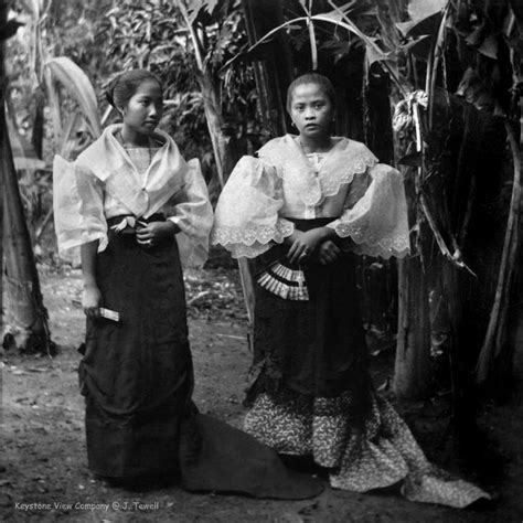 Filipino Ladies In Sunday Dress Philippines Late 19th Or Early 20th Century Filipino Women