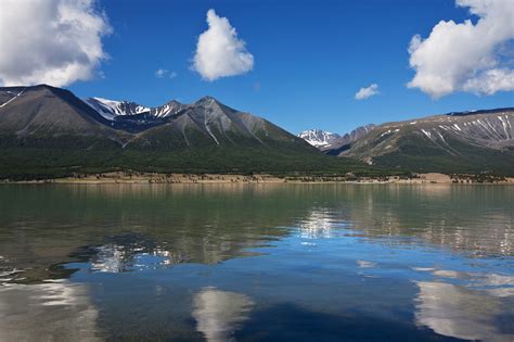 Монгол улс) is a landlocked country located in east asia with a population of nearly three million. Perché visitare la Mongolia, il paese dove c'è tutto ...