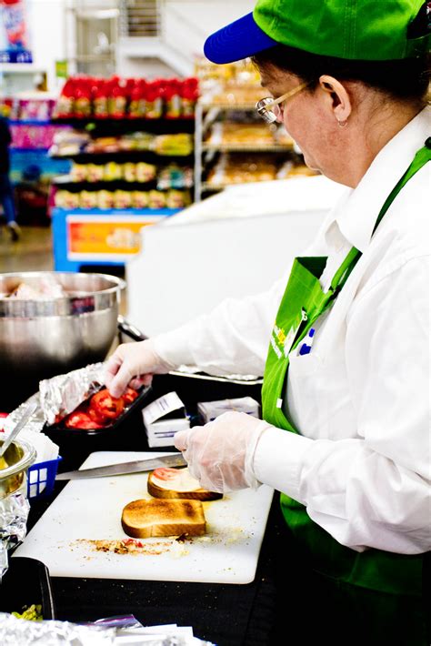 We did not find results for: Wright Brand Bacon Buffalo BLT #MealsTogether #CBias ...