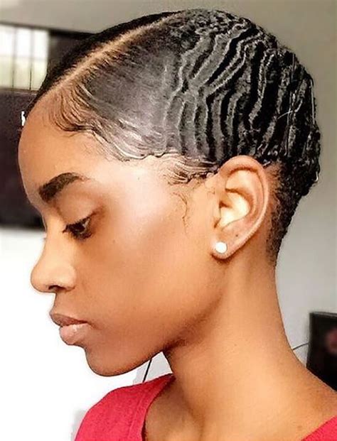 These are just some of the best short hairstyles for black women. 2018 Pixie Haircuts For Black Women - 26 Coolest Black ...