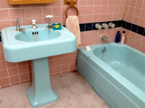 Top20sites.com is the leading directory of popular bathtub inserts, spray, tile reglazing, & tub liners sites. Bathtub Spray Paint - Bathtub Designs