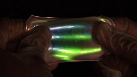 Color Changing Liquid Crystal Films For Advanced Optical Devices