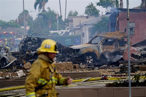 Plane Crashes Into California Homes Ritz