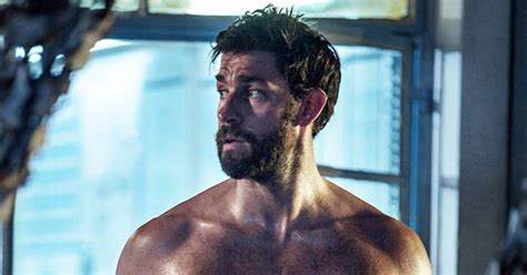 John Krasinski Goes Shirtless Shows Off His Six Pack In New Pic From