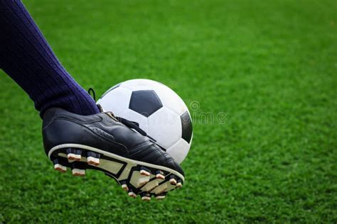 Foot Kicking Soccer Ball Stock Image Image Of Field 31965735