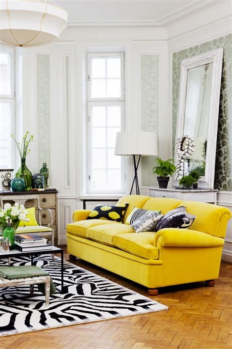 Decoración de Salas de color Amarillo | Cómo arreglar los Muebles en