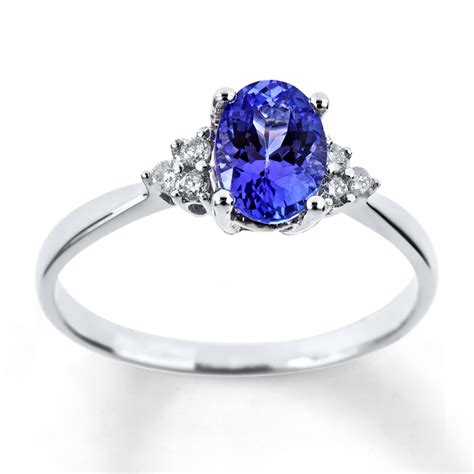 Here are some tips for finding the perfect ring along with reviews of the top places to shop online. The Best Shapes for Tanzanite Rings | Jewelry Design Blog