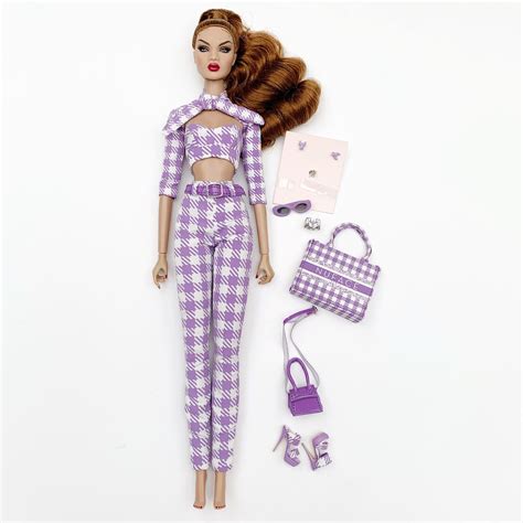 Integrity Toys Fashion Royalty Nuface Fit To Print Nadja Rhymes