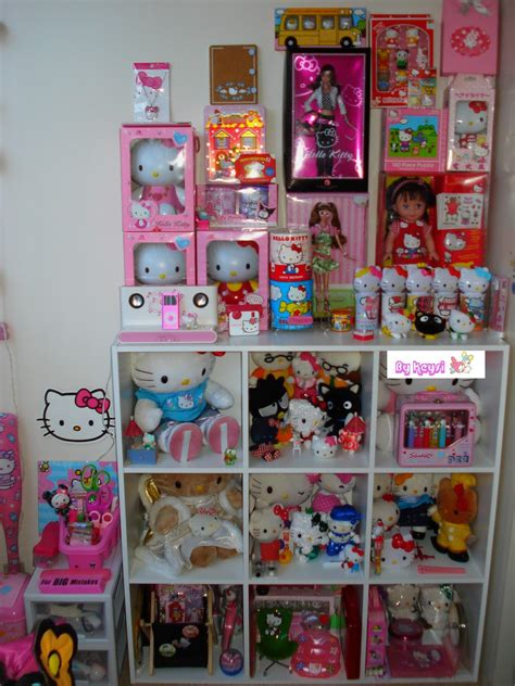 My Pink Hello Kitty World Hello Kitty Collection