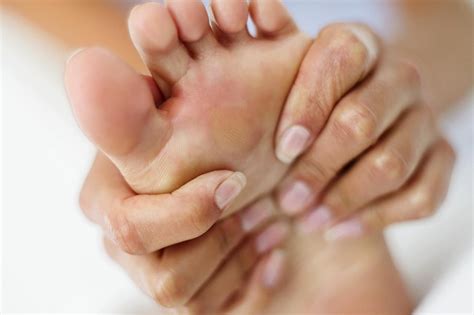 Pain In The Feet As A Symptom Of Rheumatoid Arthritis