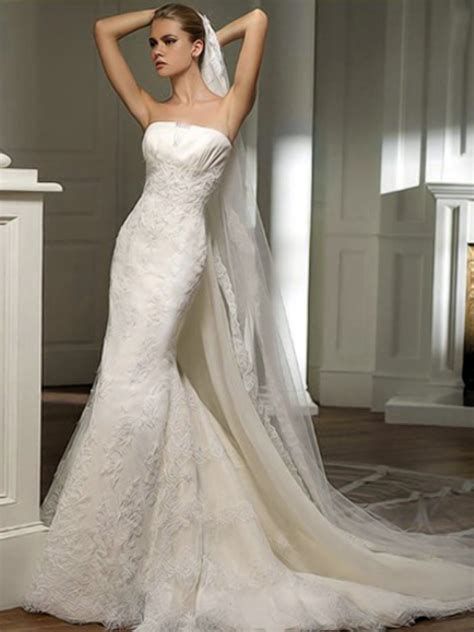 23 Elegant And Glamorous Wedding Dresses