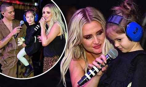 Ashlee Simpson Makes Her Daughter Jagger Three The Star Daily Mail