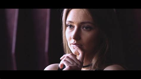 Nina I Cinematic Video Portrait I Youtube