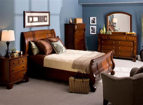 How do i clean my leather furniture? Georgetown Collection | Fancy yet approachable # 1 Raymour ...