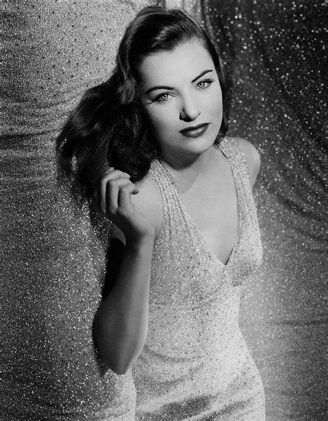 Vintage Hollywood Actress Ella Raines 1940s Monovisions Black