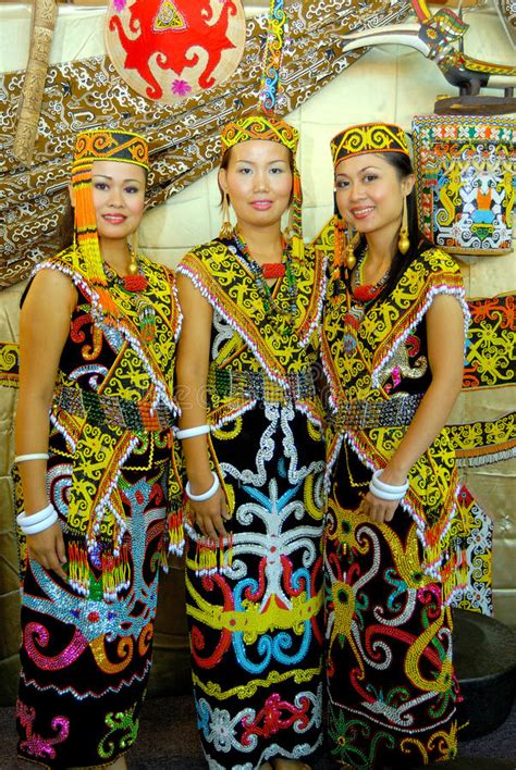 Sarawak's orang ulu keligit costume. Orang Ulu Editorial Stock Photo - Image: 27159298