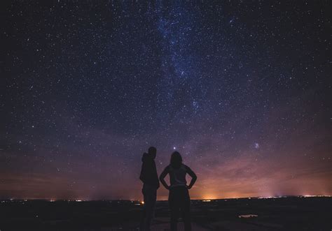Wallpaper People Silhouette Stars Night Sky Couple Looking Up