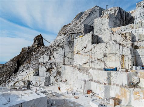 The Majestic Marble Quarries Of Northern Italy The New York Times