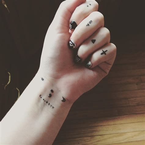 Small Simple Tattoo Designs For Girls On Hand Tattoo Cross Tattoos Designs Simple Tattoosforyou