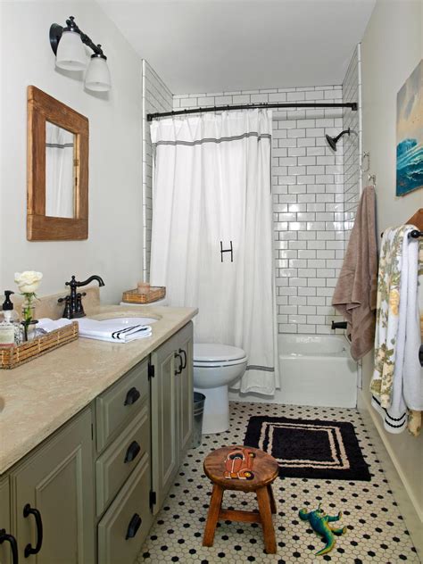 Sometimes it is all about playing with the right colors to execute a certain theme. Traditional Boys Bathroom With White Subway Tile | HGTV