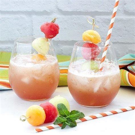 The Summer Cocktails Youll Want To Sip On During Every Happy Hour Summer Cocktails Best
