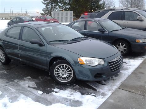 Power distribution center is located in the engine compartment; 2004 Chrysler Sebring - Pictures - CarGurus
